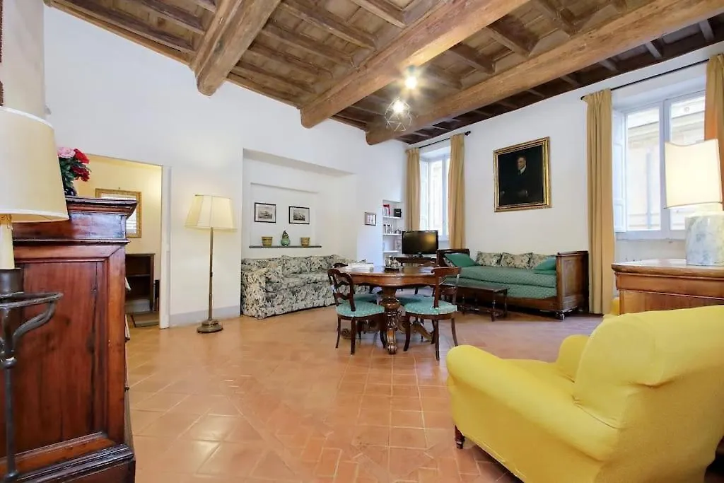 Navona Elegant Two Bedroom Apartment Rome