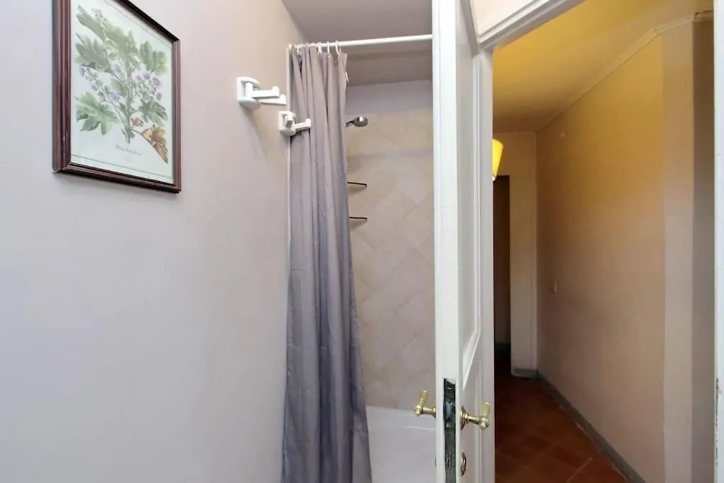 Navona Elegant Two Bedroom Apartment Rome 0*,